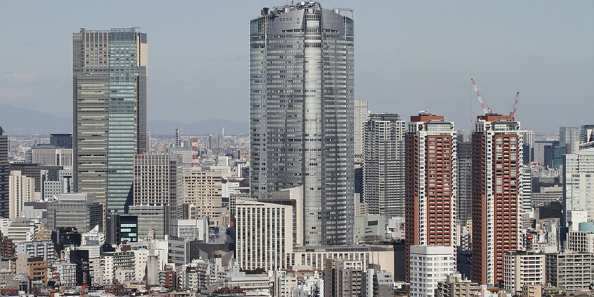Roppongi is Tokyo’s cultural district with museums, boutiques and panoramic city views.