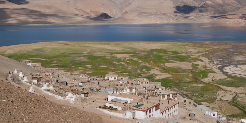 The blue waters of Tso Moriri Lake, the endpoint of Rumtse Trekking in Leh