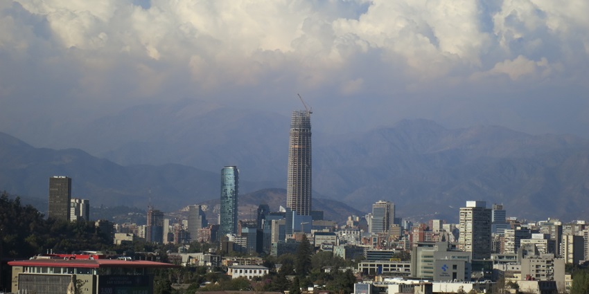 Celebrate Valentine’s Day in Chile with rooftop dining and Andean views in Santiago.
