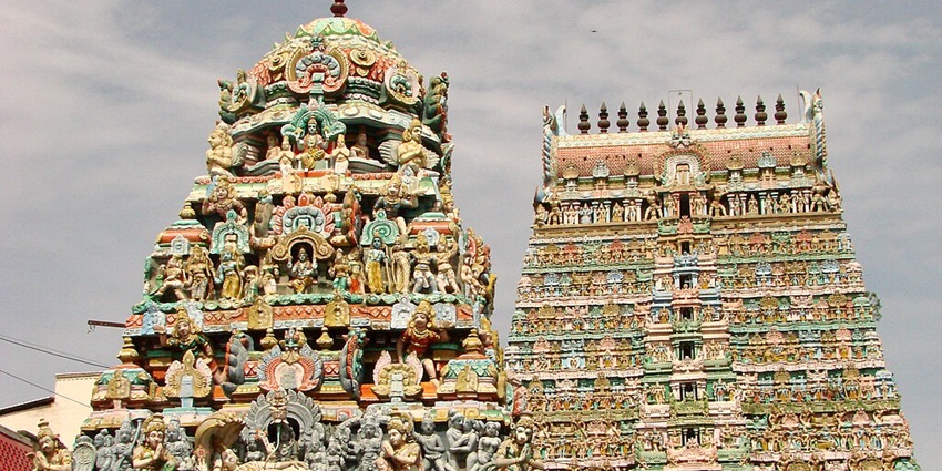 Entrance to one of the Sarangapani Temples in India, similar to the one in Tamil Nadu