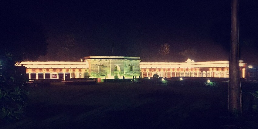 A picture of the Archaeological Museum, which offers one of the best things to do in Sarnath.