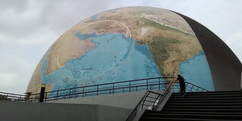 An image of the Science City Ahmedabad, one of the famous science museums in India