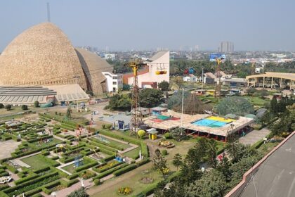 An image of the Science City in Kolkata, one of the famous science museums in India.