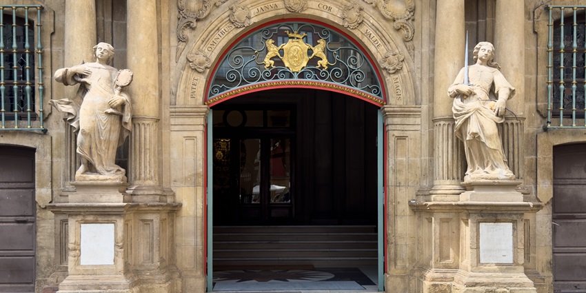 The city of Pamplona hosts the Encierro.