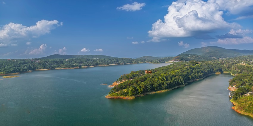 Discover the scenic beauty and cultural wonders of Shillong with your family