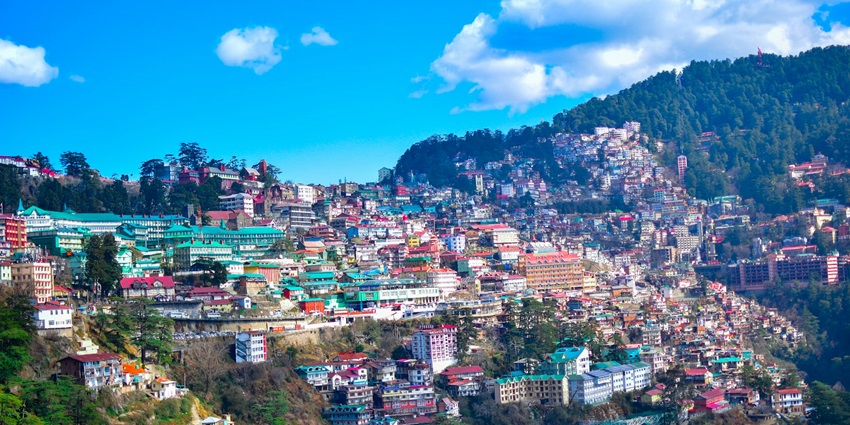 An image of Mall Road, Shimla, one of the best places to visit in May in North India.