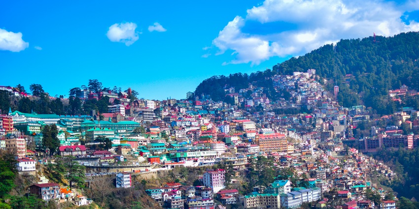 View of a snow-covered Ridge in Shimla, with breathtaking views of the Himalayan mountains.