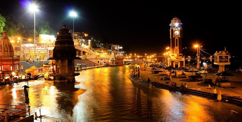 Explore the divine aura of Haridwar’s Shiva temples, where devotion meets tranquility.