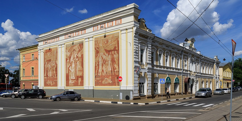 Purchase unique Russian souvenirs from shops along Rozhdestvenskaya Street