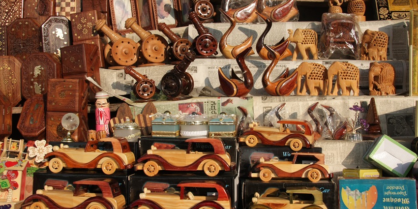 Handicrafts displayed in front of Gol Gumbaz, Sreerangapatna, Karnataka