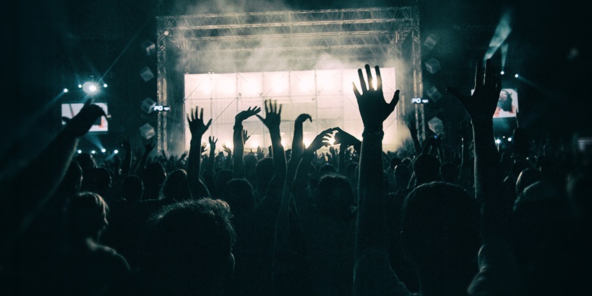 High-energy nightclub with premium drinks and entertainment.