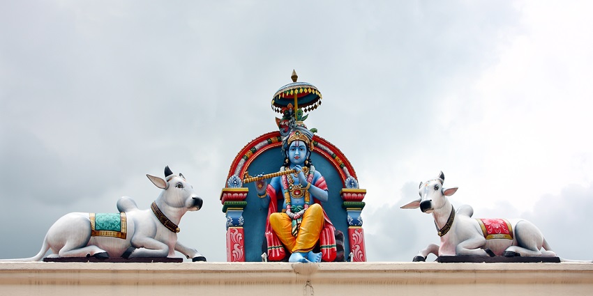 Sivakasi Mariamman Temple showcases grand festivals among temples in Virudhunagar.