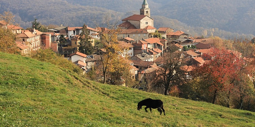 Piedmont is a top location for skydiving in Italy