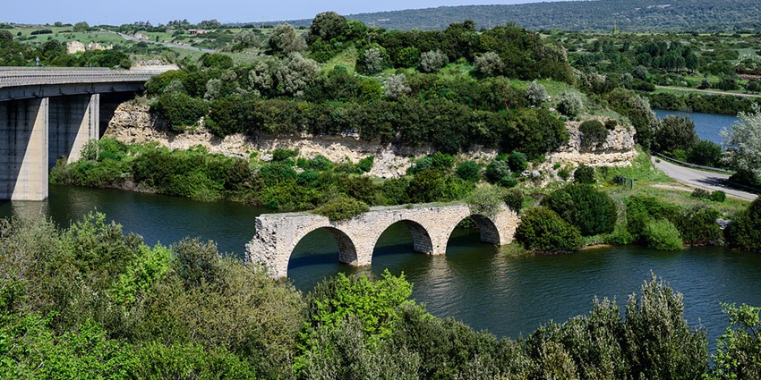 Visit Sardinia and experience skydiving like never before