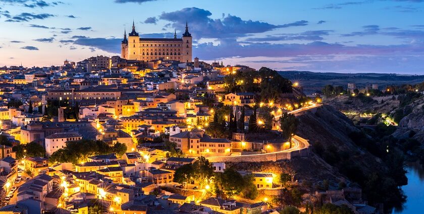 A view of the beautifully decorated roads, an amazing experience of Spain nightlife.