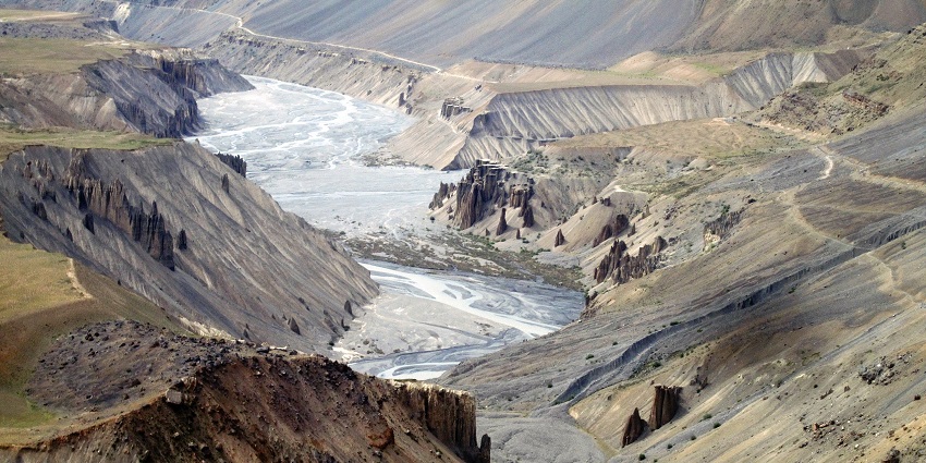 Image of Spiti Valley, giving a glimpse of Great Himalayan National Park Conservation Area