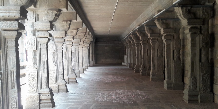 Explore the Srivilliputhur Andal Temple, a divine icon of temples in Virudhunagar.
