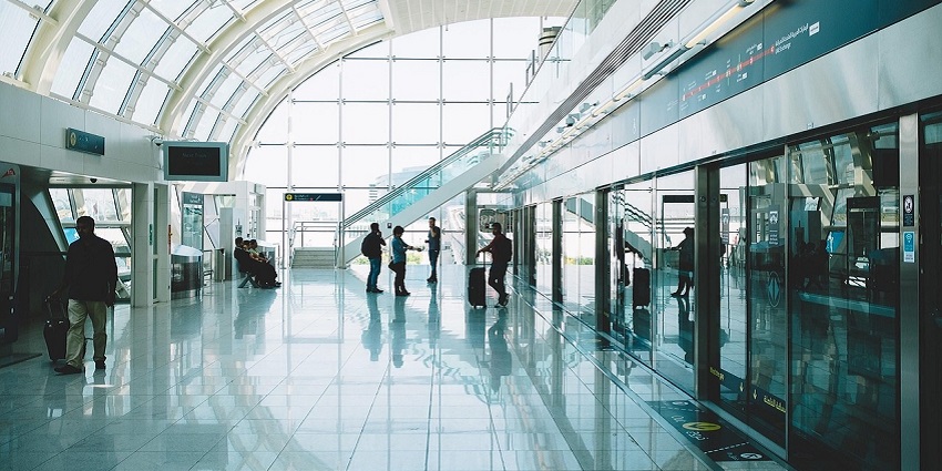 An image of an airport which resembles the Straubing Airport in Germany with its terminal architecture.