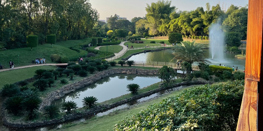 Wander around the Garden Of Spiritual Wisdom, one of the fun things to do in Sarnath with friends.
