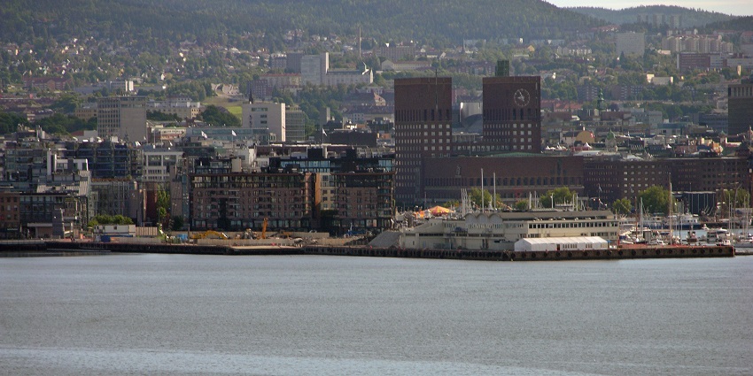 A view of the Oslo’s Skyline visible from the Summit Bar making Oslo Nightlife Perfect