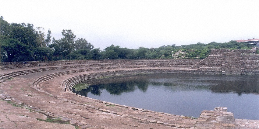 Step into history and culture at the vibrant Surajkund, a hub of tradition and art