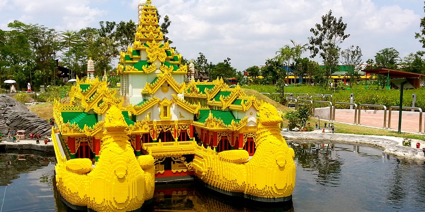 Swapneswar Water Park is a tranquil spot and one of the water parks in Odisha.
