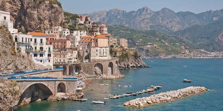 Day trip to the Amalfi Coast is one of the Top 10 things to do on Valentine’s Day in Italy