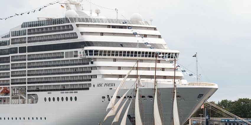 An Image of a cruise ship, similar to the Fjord Cruise, that navigates the waters in Oslo.
