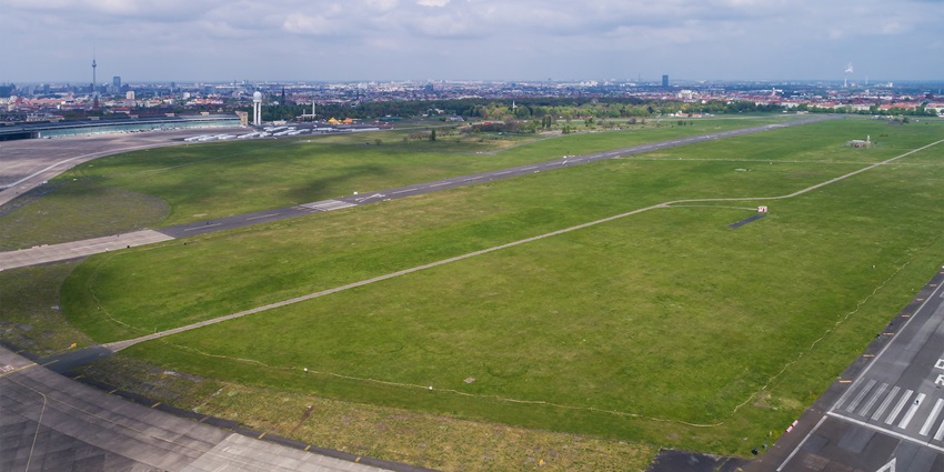 Tempelhofer Feld is one of the most amazing places to visit in Berlin for travellers.