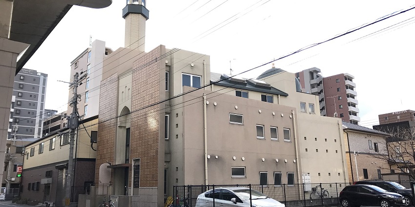 Community hub promoting Islamic culture and religious teaching.