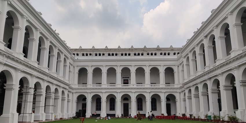 An image of the The Indian Museum in Kolkata, it is among the top Museums in India