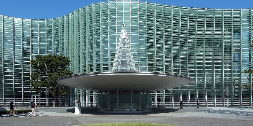 Dynamic space hosting rotating art exhibitions, among the famous Japan Art Museums.