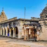 Things to do in Akkalkot include exploring ancient Hindu temples.