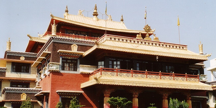 A picture of the Tibetan Temple, which offers one of the best things to do in Sarnath.