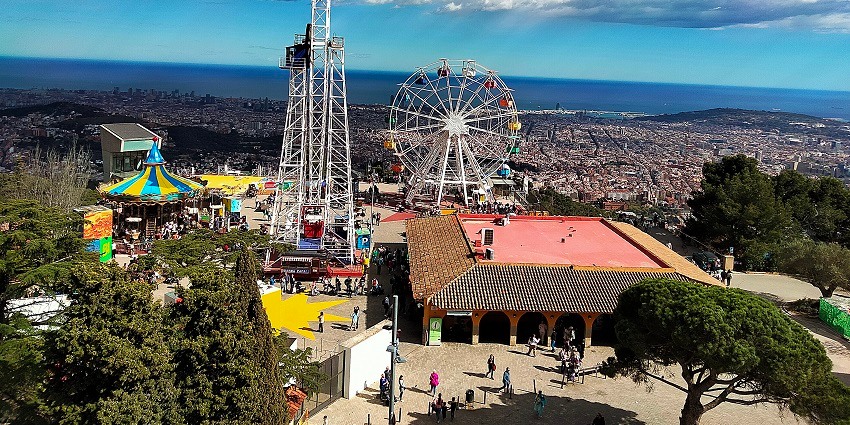 Theme Parks In Spain Barcelona: Tibidabo Amusement Park