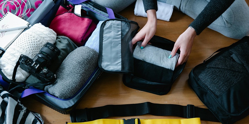 Carry the required clothes and luggage while travelling.