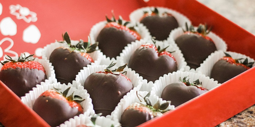 Celebrate Valentine's Day in Japan with exquisite, handcrafted sweet treats.