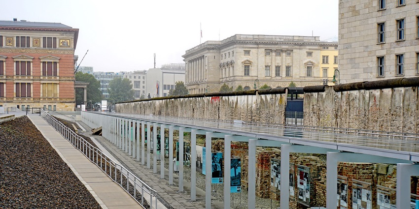 An image showing the Topography of Terror, the best place near Holocaust Museum Berlin.