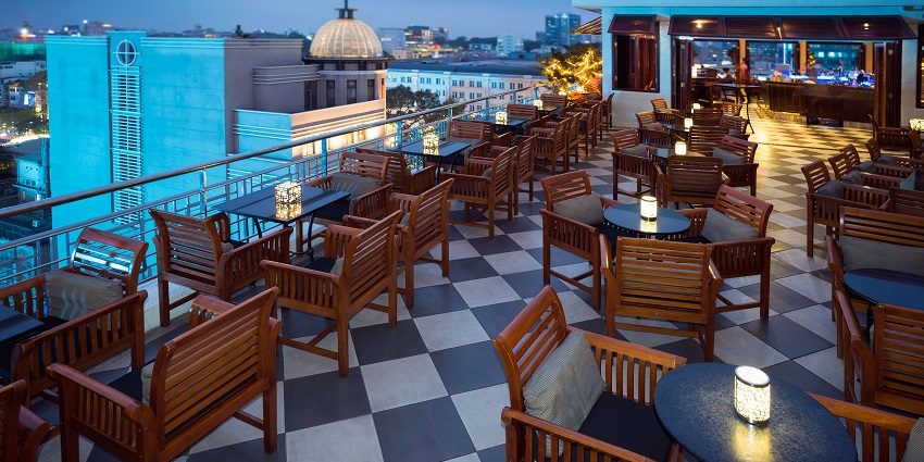 View from a rooftop bar in Milan, Italy - Unwind In Rooftop Bars In Milan