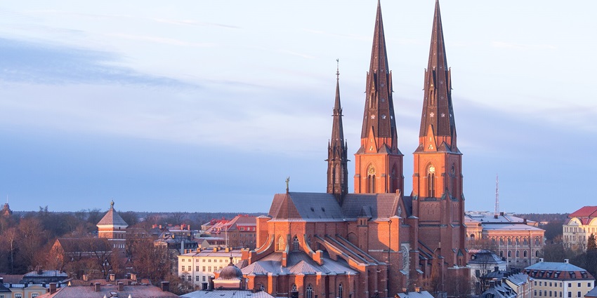 An image showing Uppsala Cathedral, showcasing its stunning Gothic architecture