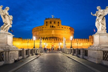 One of the most romantic places in Rome, Castel Sant'Angelo and Ponte Sant'Angelo.