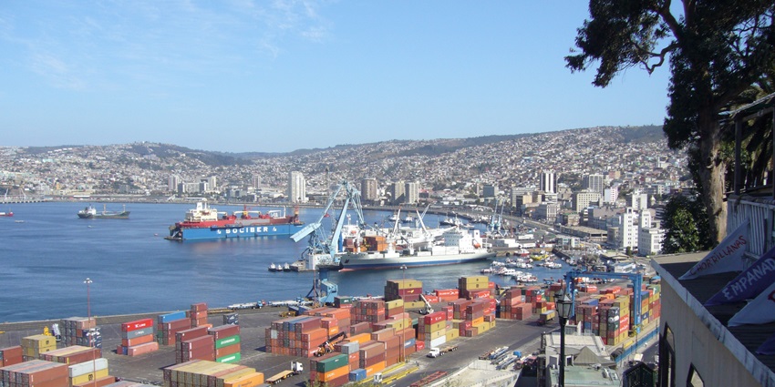 Valparaíso’s vibrant street art and coastal charm make it an unforgettable getaway for couples
