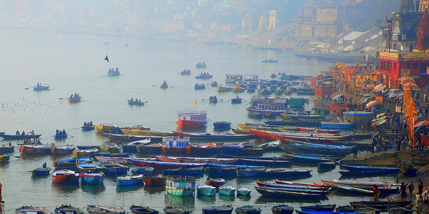 An image of the Causatthi Ghat in Varanasi, one of the holiest cities in Hinduism.