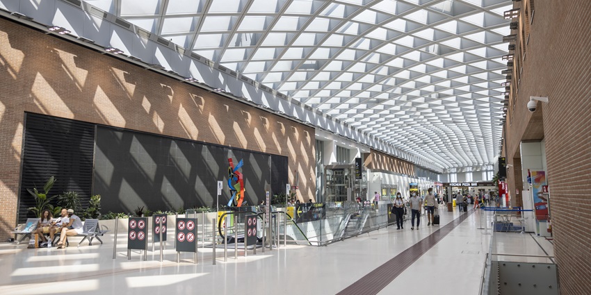 Venice Marco Polo Airport among airports in Italy with stunning views and buildings