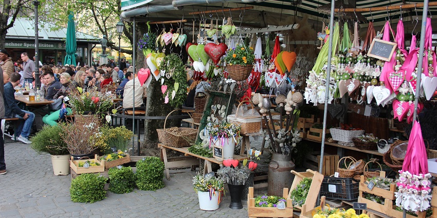 An image showing a stand at Viktualienmarkt, the best place near Deutsches Museum