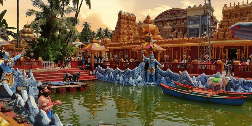 An image of Mangala Temple involves history as it is immersed in greenery infused with tranquillity.
