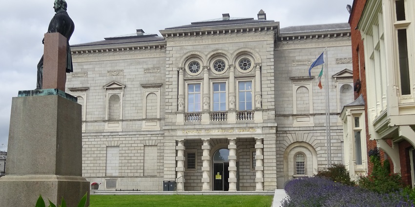 An Image of the exterior of the beautiful National Gallery of Ireland in Dublin.