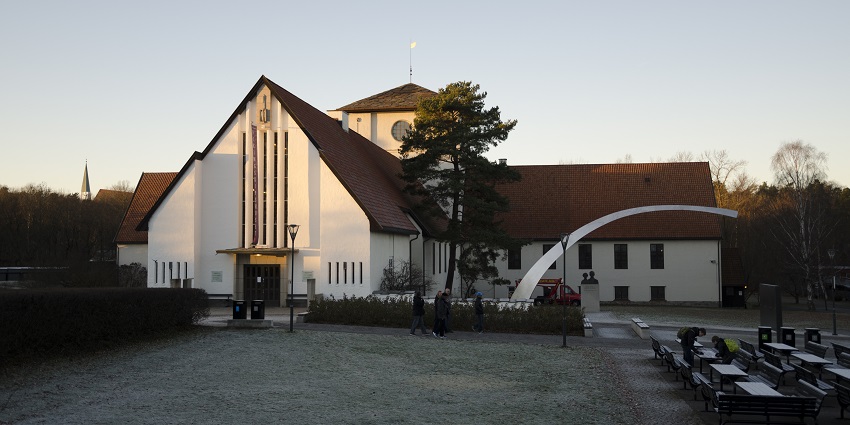 An Image of the Viking Ship Museum, one of the fascinating things to see in Oslo in March.