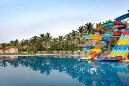 Have fun with an unwinding and adrenaline-pumping ride with the water parks in Odisha.