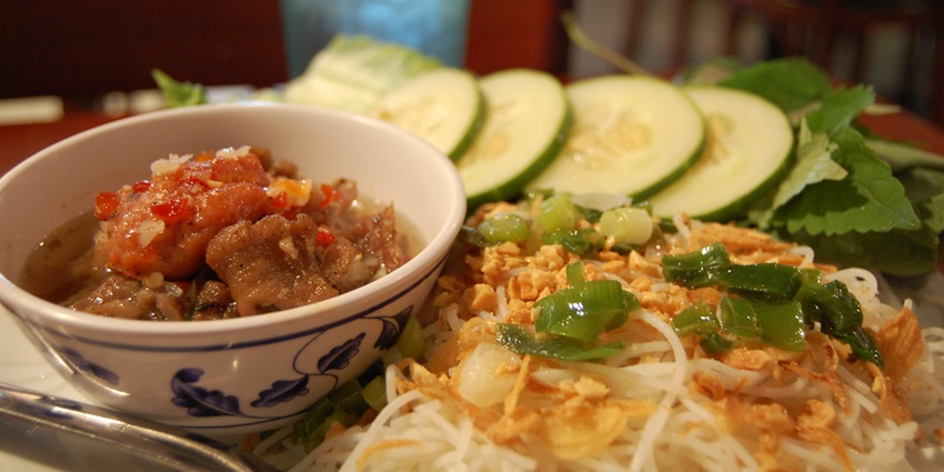 Hanoi offers various dining options like Pho, Bánh Mì, egg coffee, and seafood